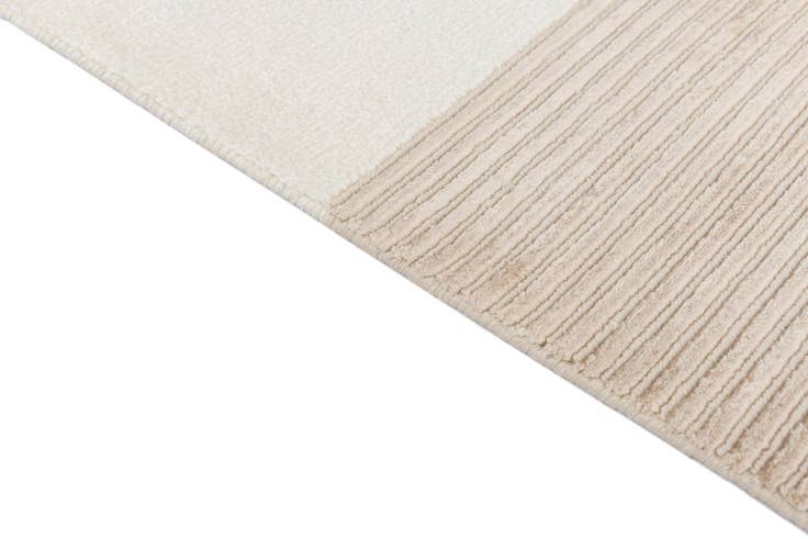 Detail image of 8' 1 x 11' 5 Hand Knotted Darya Wool Rug