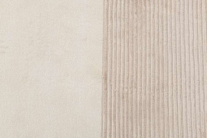 8' 1 x 11' 5 Hand Knotted Darya Wool Rug