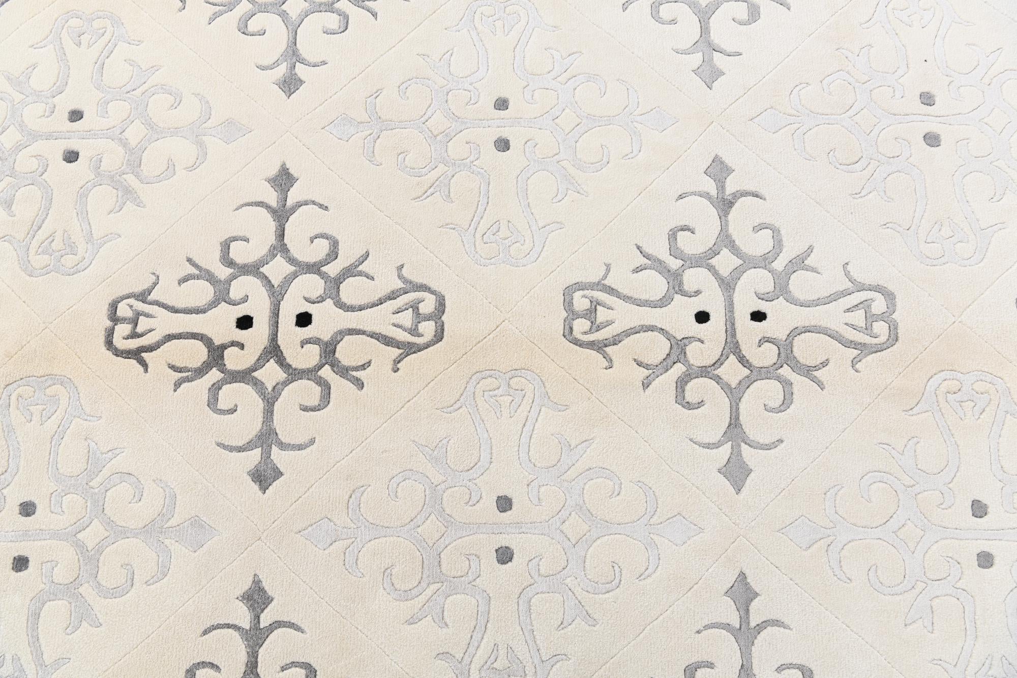 8' 1 x 11' 3 Hand Knotted Darya Wool Rug