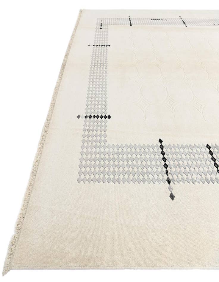 Detail image of 8' 2 x 11' 7  Hand Knotted Darya Wool Rug