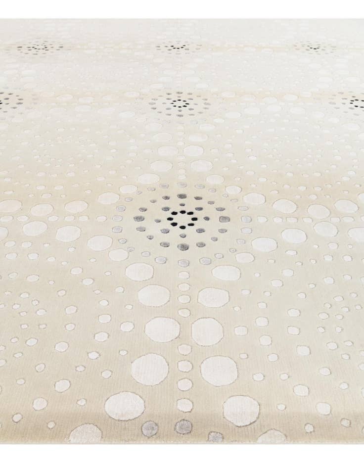 Detail image of 8' 2 x 11' 8  Hand Knotted Darya Wool Rug