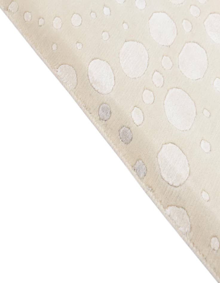 Detail image of 8' 2 x 11' 8  Hand Knotted Darya Wool Rug