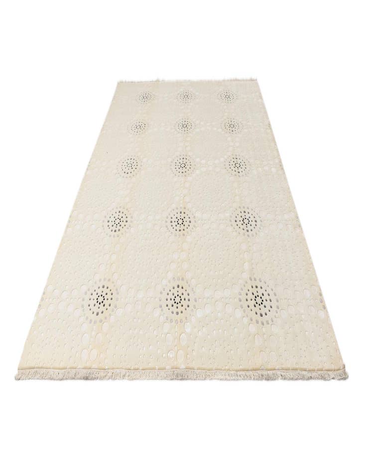 Detail image of 8' 2 x 11' 5  Hand Knotted Darya Wool Rug