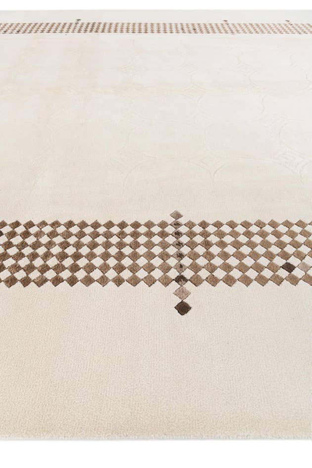 Detail image of 8' x 11' 3 Hand Knotted Darya Wool Rug