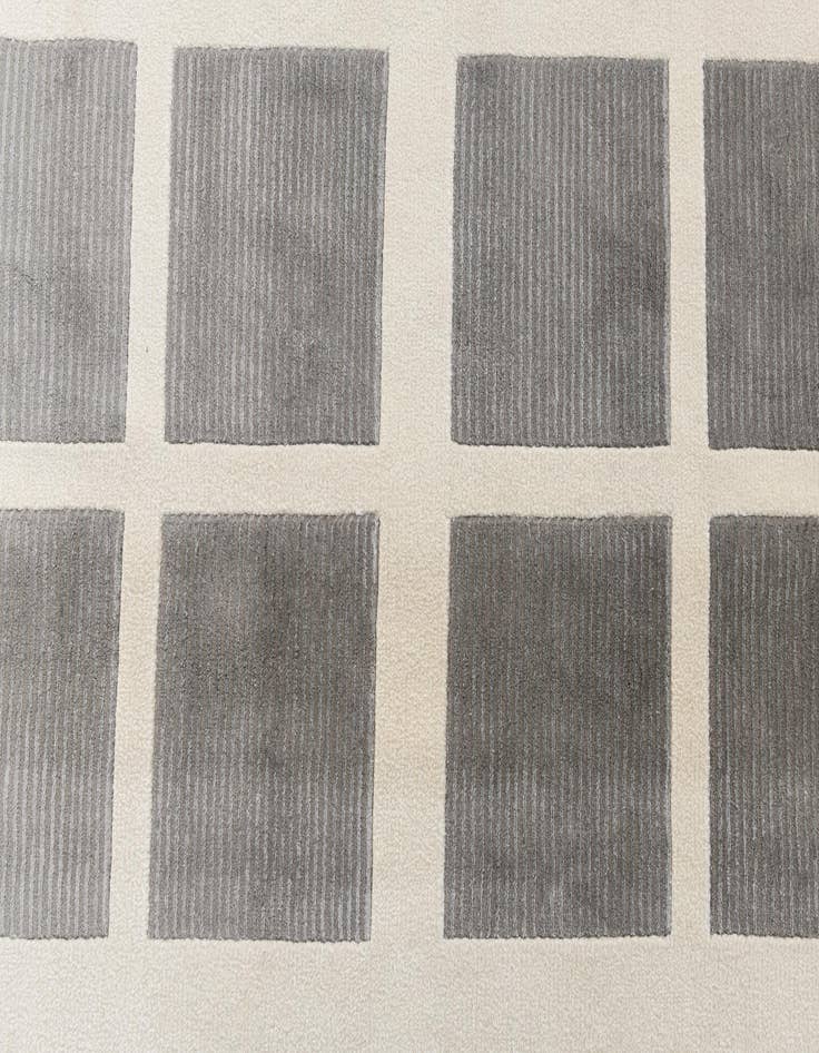 Detail image of 8' 2 x 11' 5  Hand Knotted Darya Wool Rug