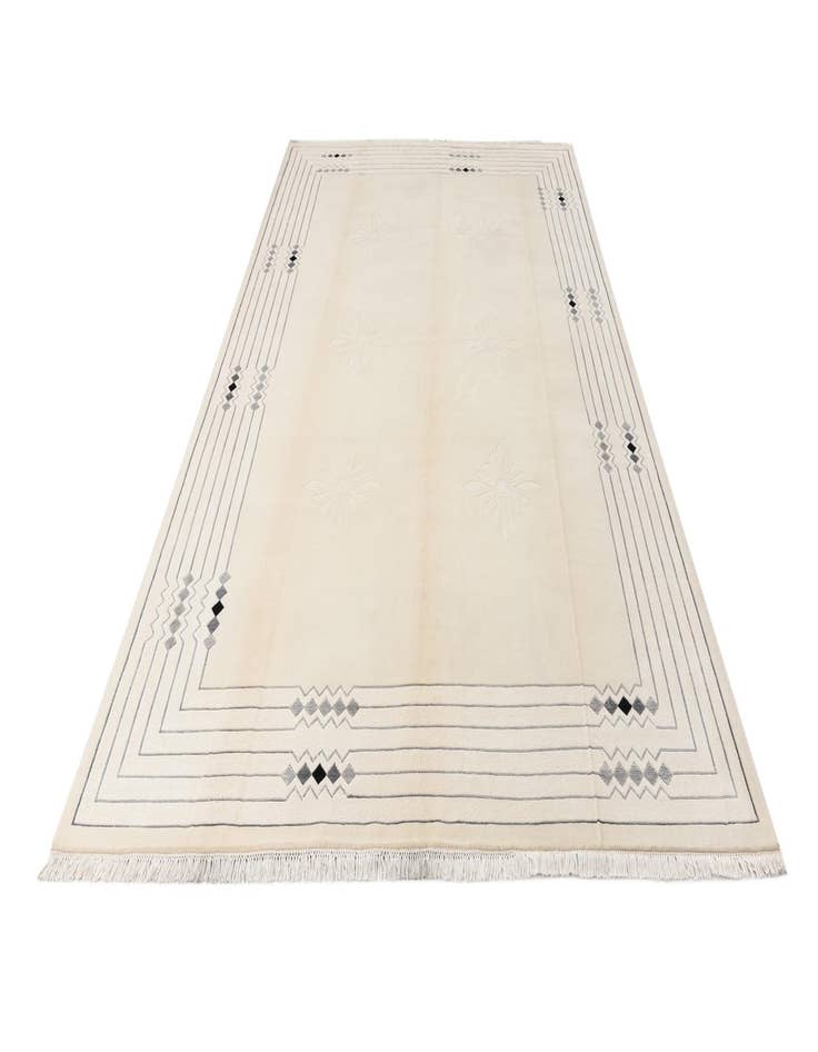 Detail image of 8' 2 x 11' 4  Hand Knotted Darya Wool Rug