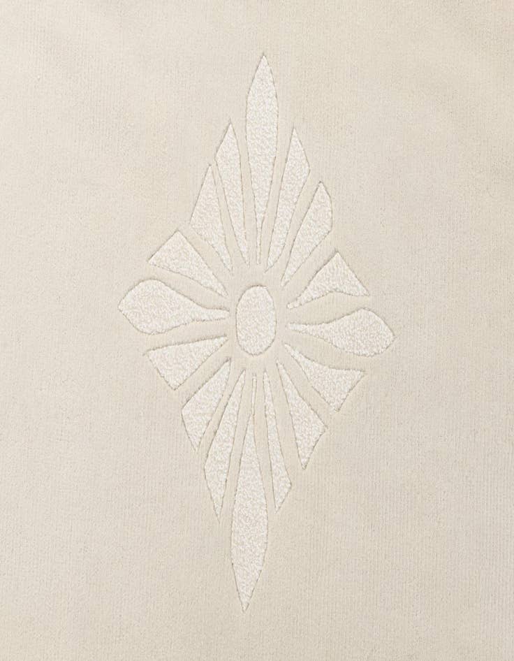 Detail image of 8' 2 x 11' 4  Hand Knotted Darya Wool Rug