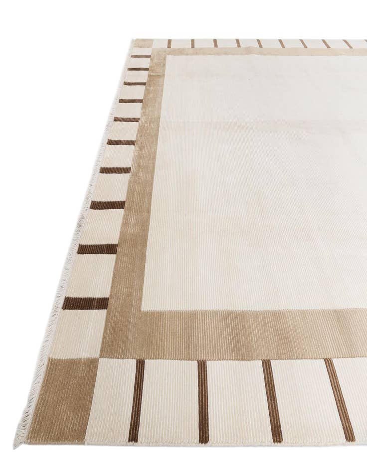 Detail image of 8' 2 x 11' 5  Hand Knotted Darya Wool Rug