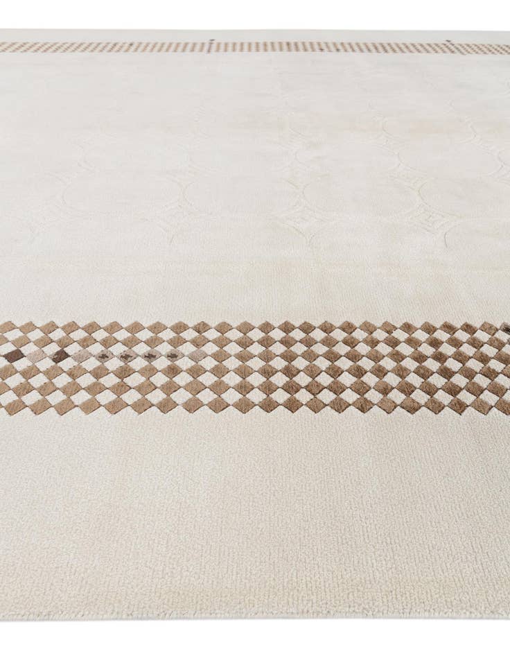 Detail image of 9' 6 x 12' 10  Hand Knotted Darya Wool Rug