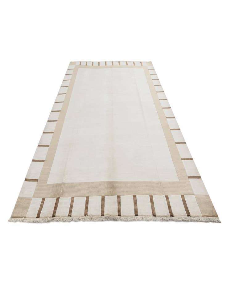 Detail image of 9' 9 x 12' 10  Hand Knotted Darya Wool Rug