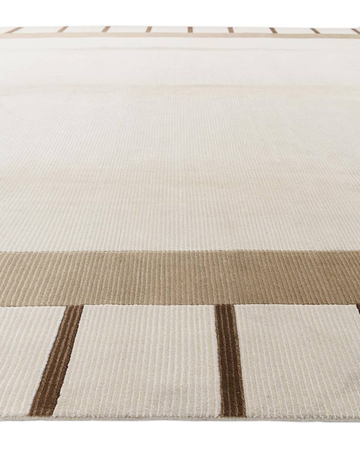 Detail image of 9' 9 x 12' 10  Hand Knotted Darya Wool Rug