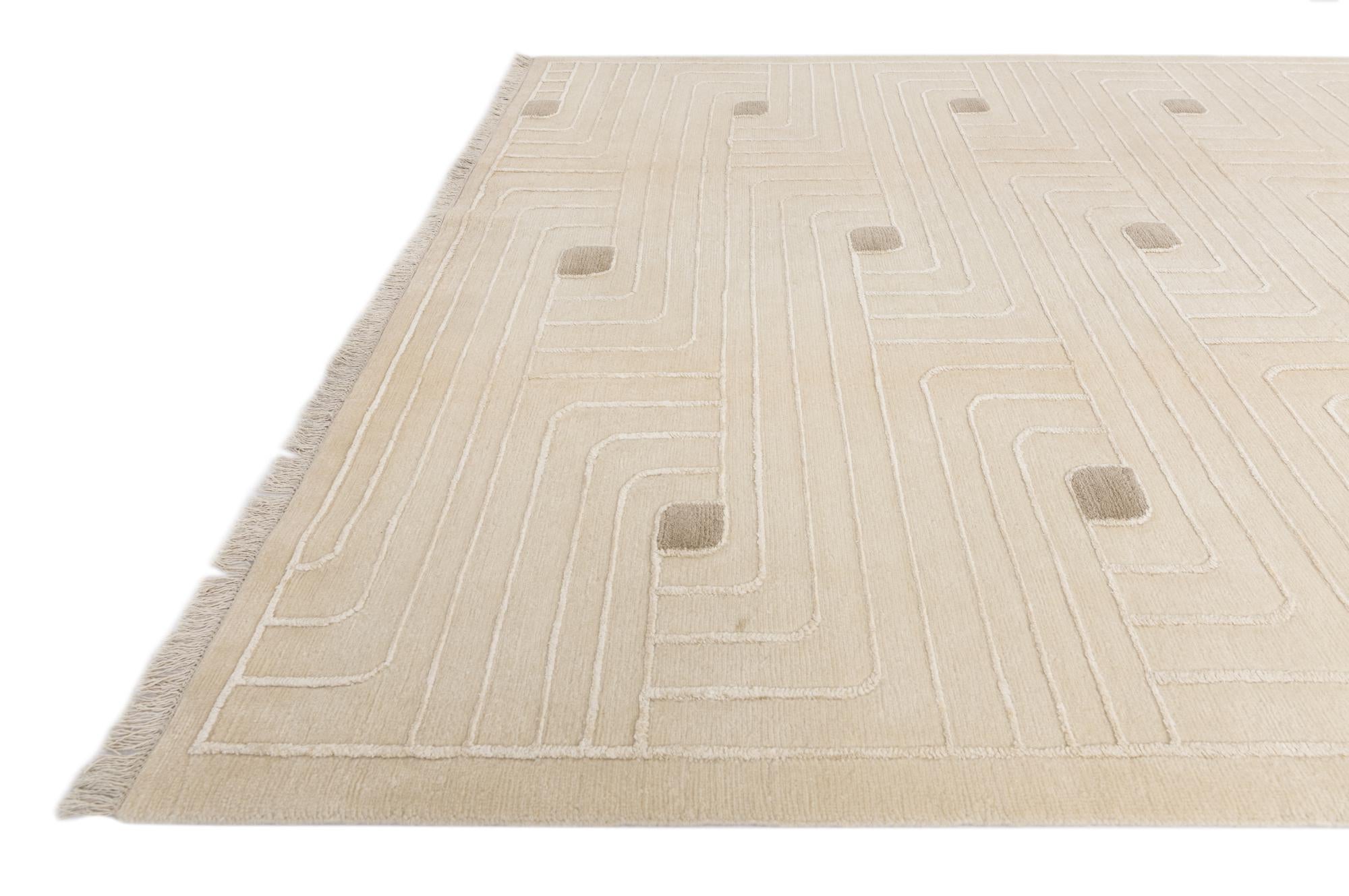 6' 6 x 9' 7 Hand Knotted Darya Wool Rug