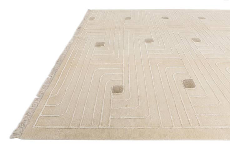 Detail image of 6' 6 x 9' 7 Hand Knotted Darya Wool Rug