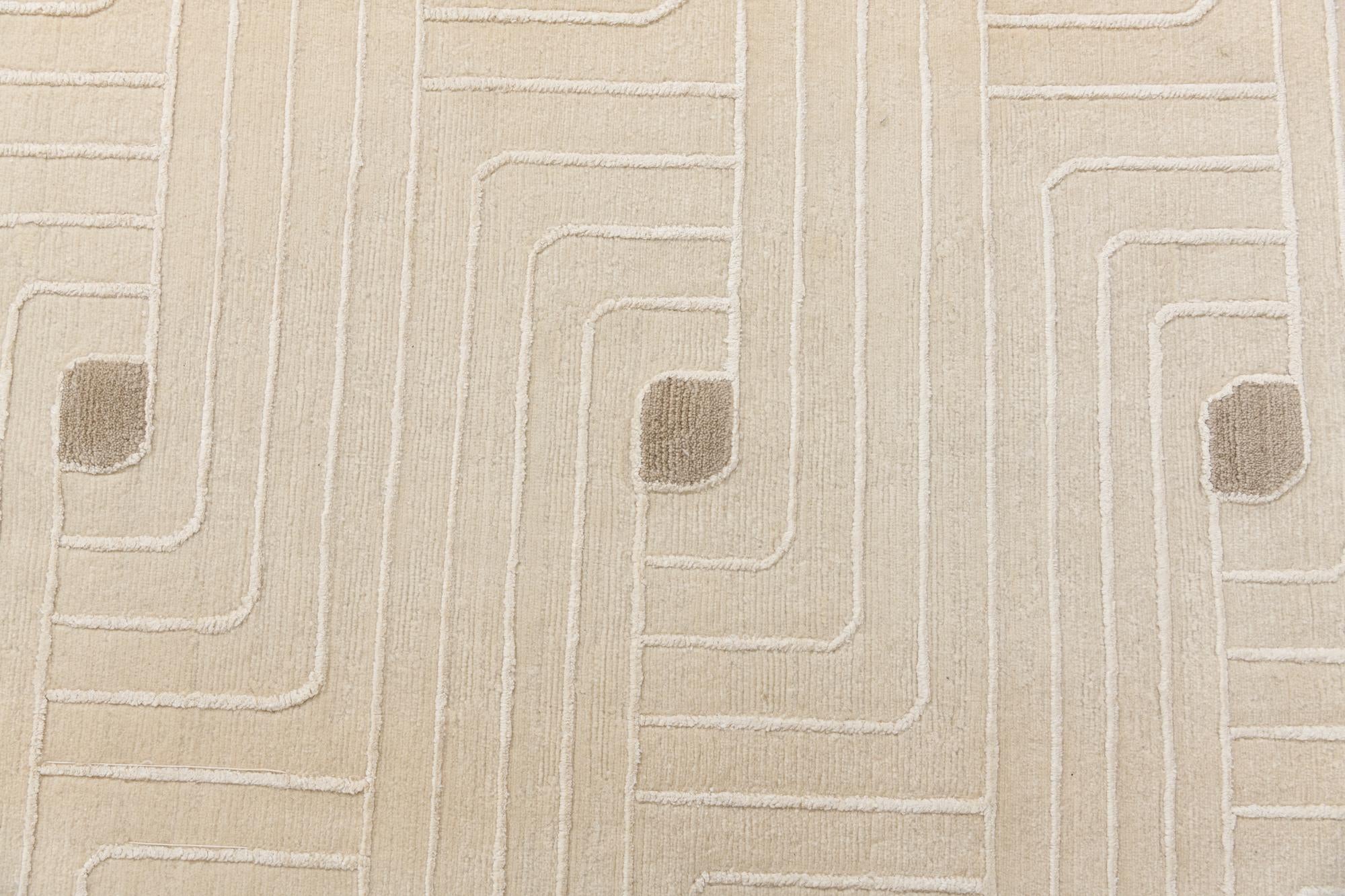 6' 6 x 9' 7 Hand Knotted Darya Wool Rug