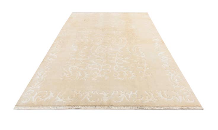 Detail image of 6' 6 x 9' 11 Hand Knotted Darya Wool Rug