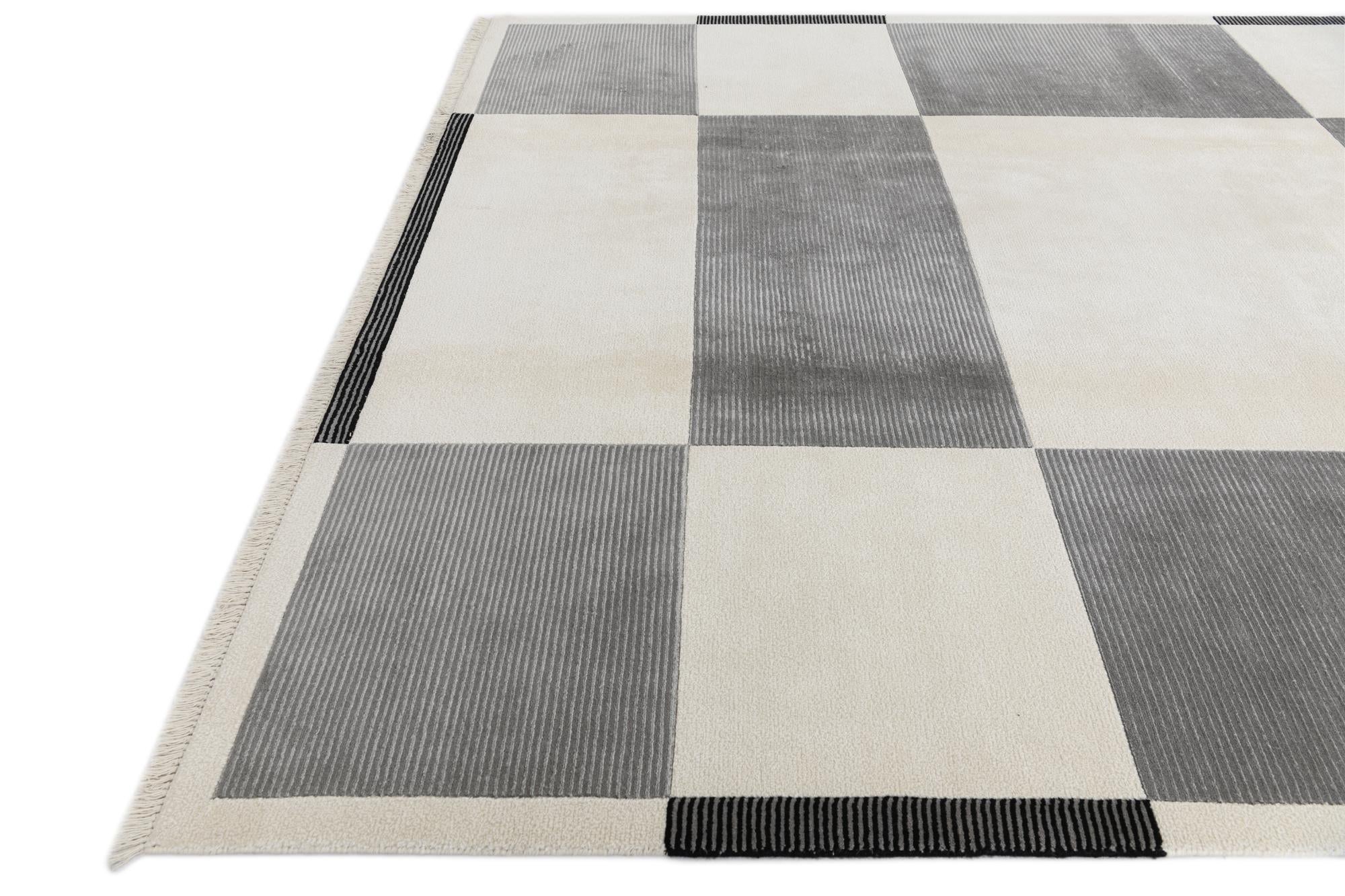 6' 11 x 9' 5 Hand Knotted Darya Wool Rug
