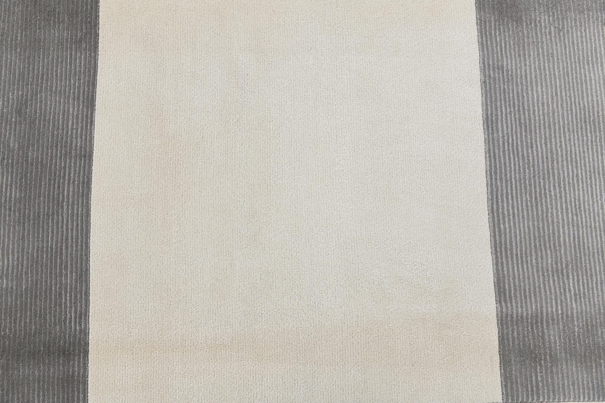 6' 11 x 9' 5 Hand Knotted Darya Wool Rug