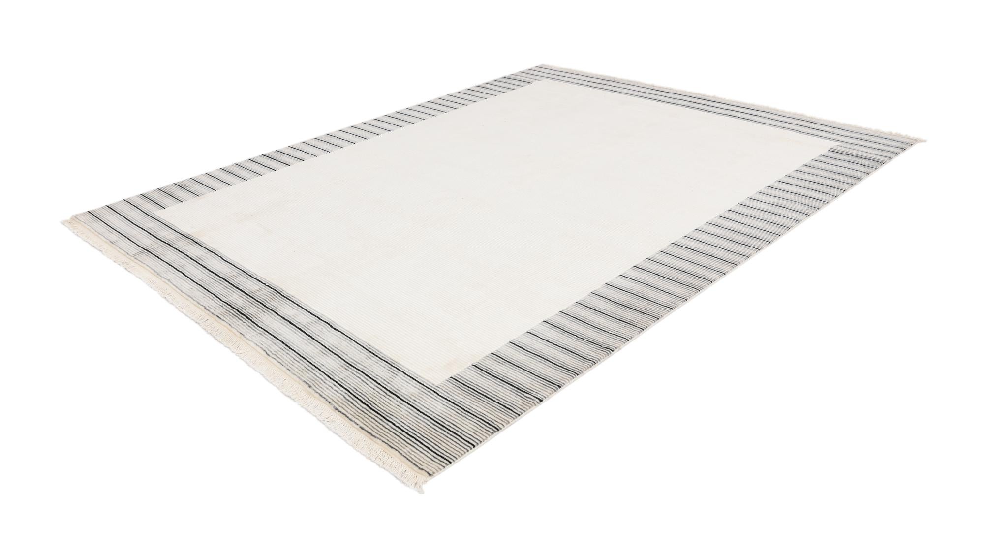7' 9 x 9' 9 Hand Knotted Darya Wool Rug