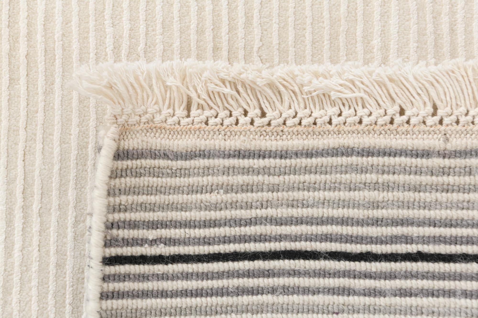 7' 9 x 9' 9 Hand Knotted Darya Wool Rug