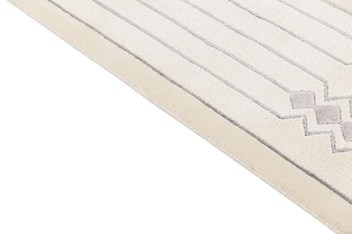 6' 11 x 9' 5 Hand Knotted Darya Wool Rug
