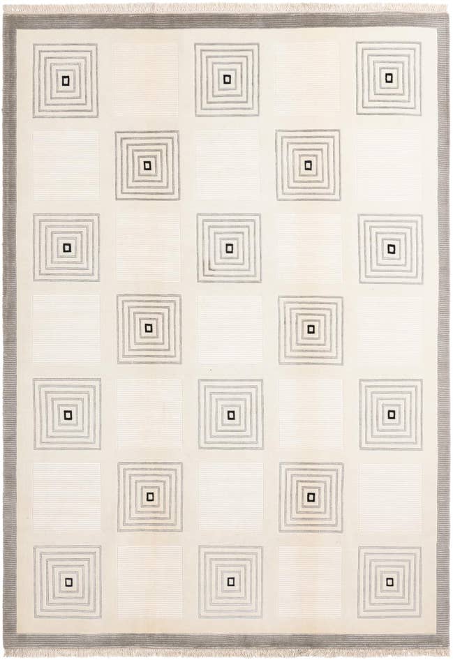 Detail image of 6' 11 x 9' 10 Hand Knotted Darya Wool Rug