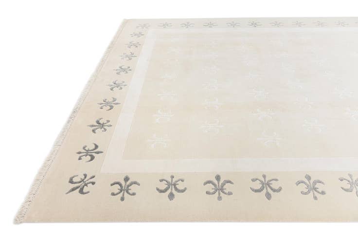 Detail image of 6' 8 x 9' 10 Hand Knotted Darya Wool Rug