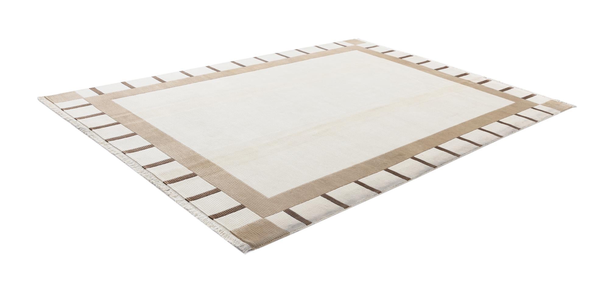 6' 11 x 9' 6 Hand Knotted Darya Wool Rug