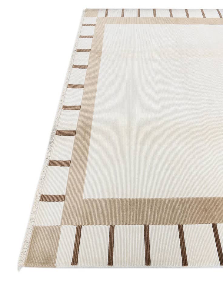 Detail image of 6' 11 x 9' 6  Hand Knotted Darya Wool Rug