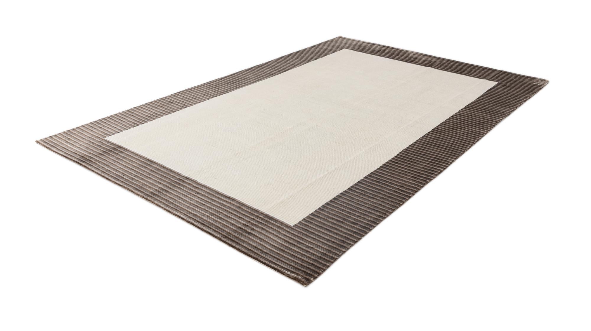6' 5 x 9' 7 Hand Knotted Darya Wool Rug