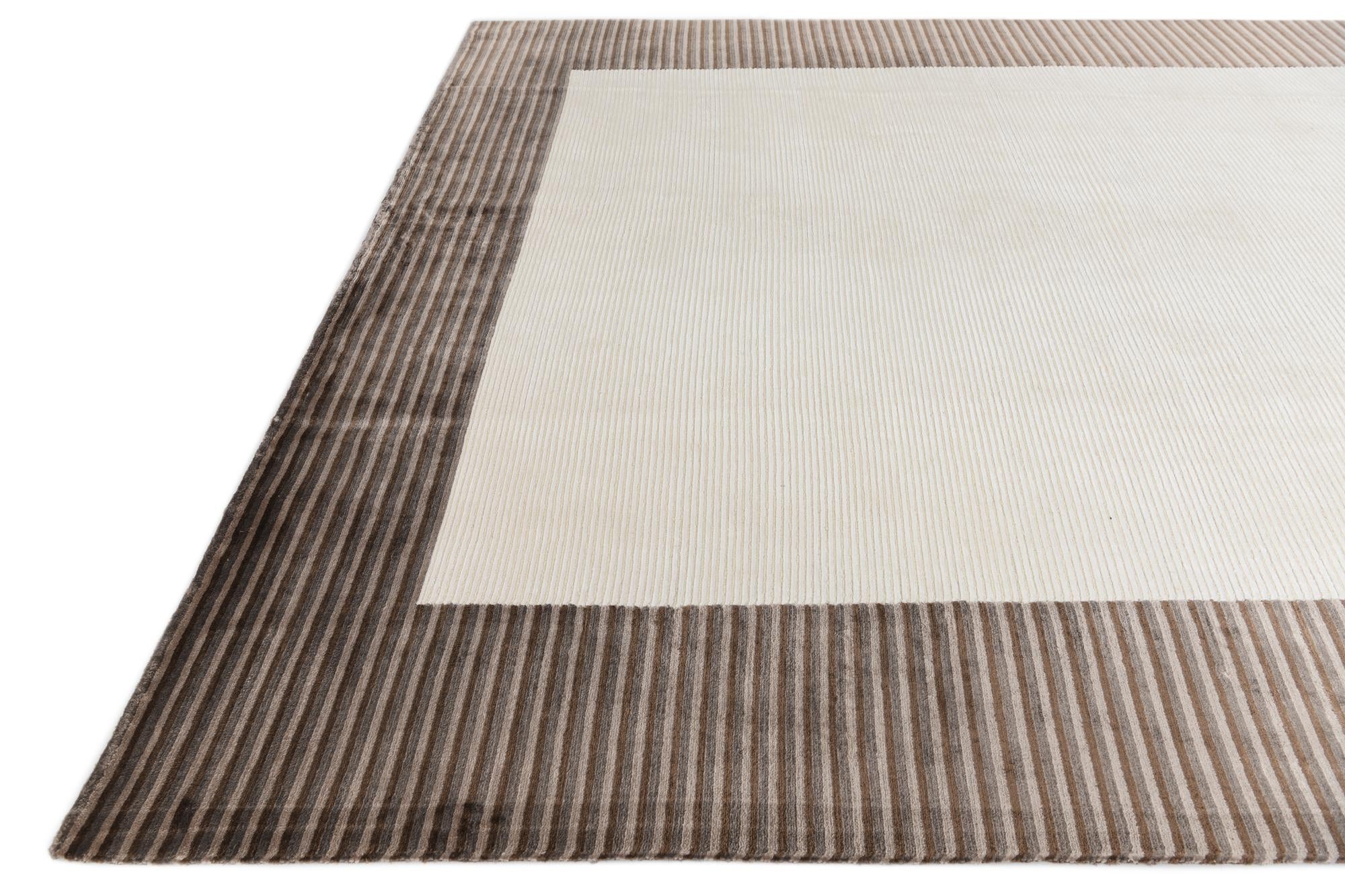 6' 5 x 9' 7 Hand Knotted Darya Wool Rug