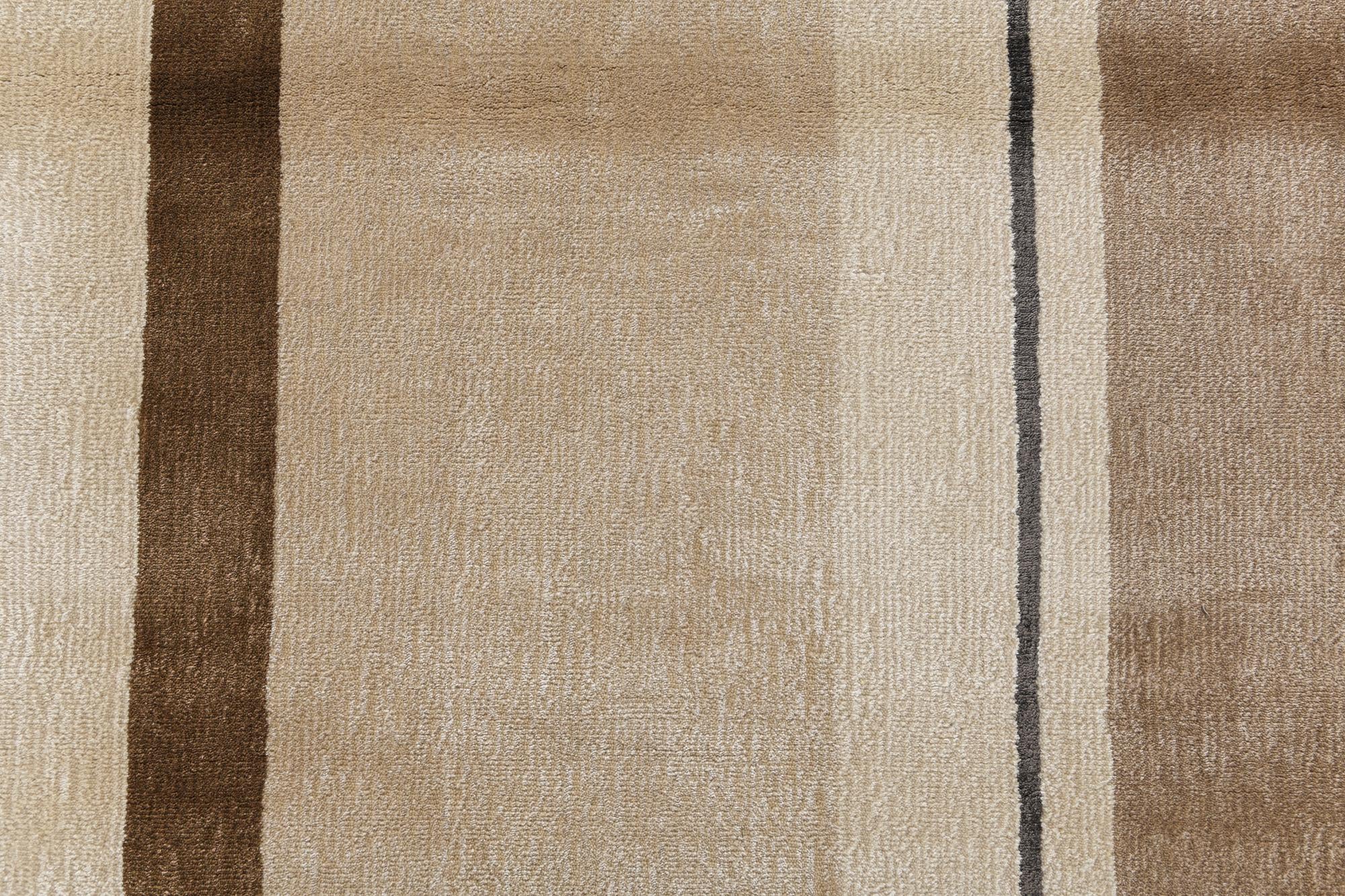 6' 7 x 9' 8 Hand Knotted Darya Wool Rug