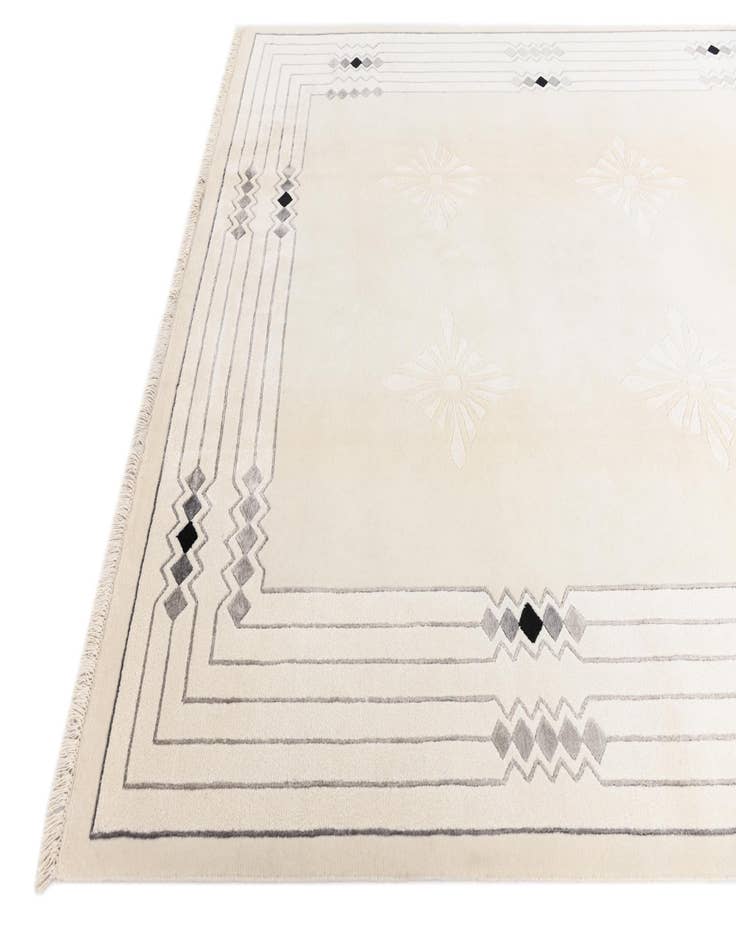 Detail image of 6' 9 x 9' 10  Hand Knotted Darya Wool Rug