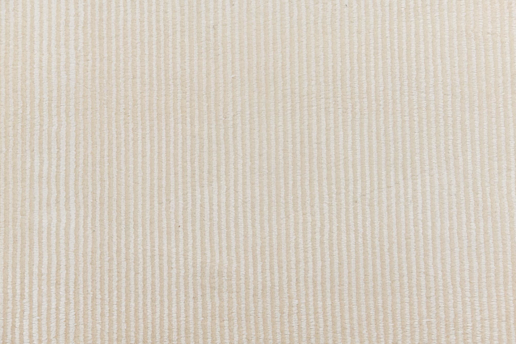 6' 10 x 9' 5 Hand Knotted Darya Wool Rug