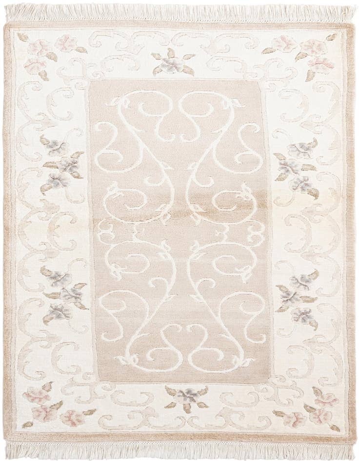 Detail image of 2' 8 x 4' 11 Hand Knotted Darya Wool Rug