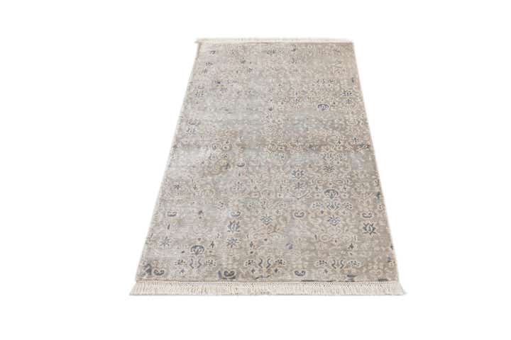 2' 8 x 4' 10 Hand Knotted Darya Wool Rug