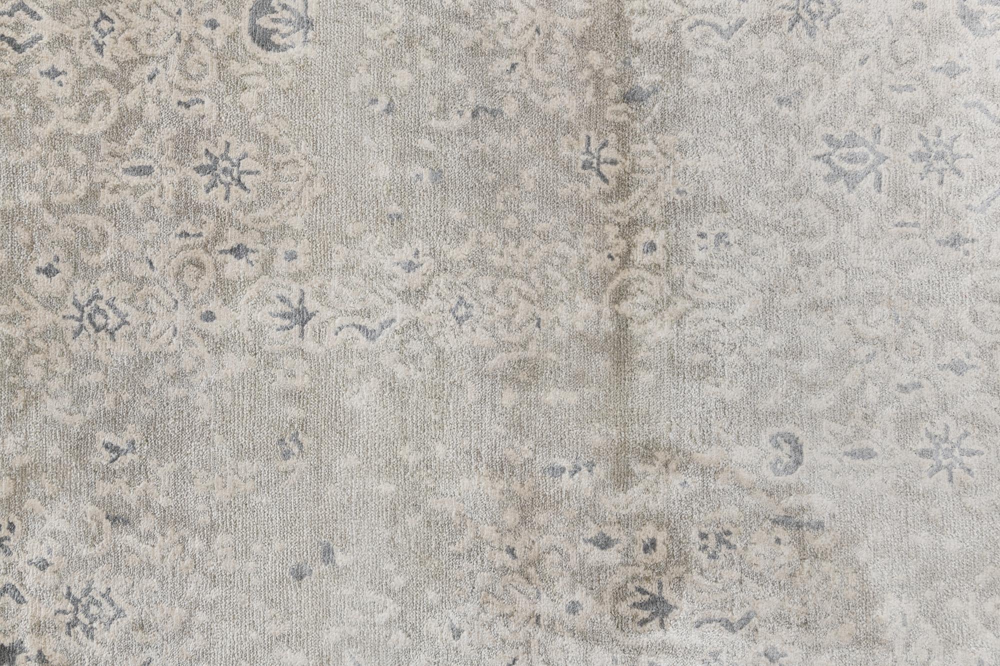2' 8 x 4' 10 Hand Knotted Darya Wool Rug