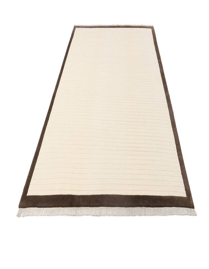 Detail image of 6' 7 x 9' 11  Hand Knotted Darya Wool Rug