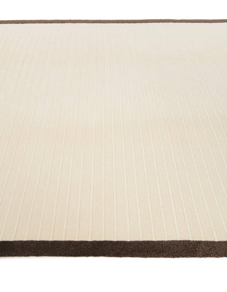 Detail image of 6' 7 x 9' 11  Hand Knotted Darya Wool Rug