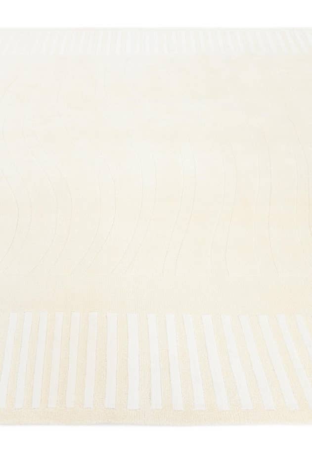 Detail image of 6' 7 x 9' 11 Hand Knotted Darya Wool Rug