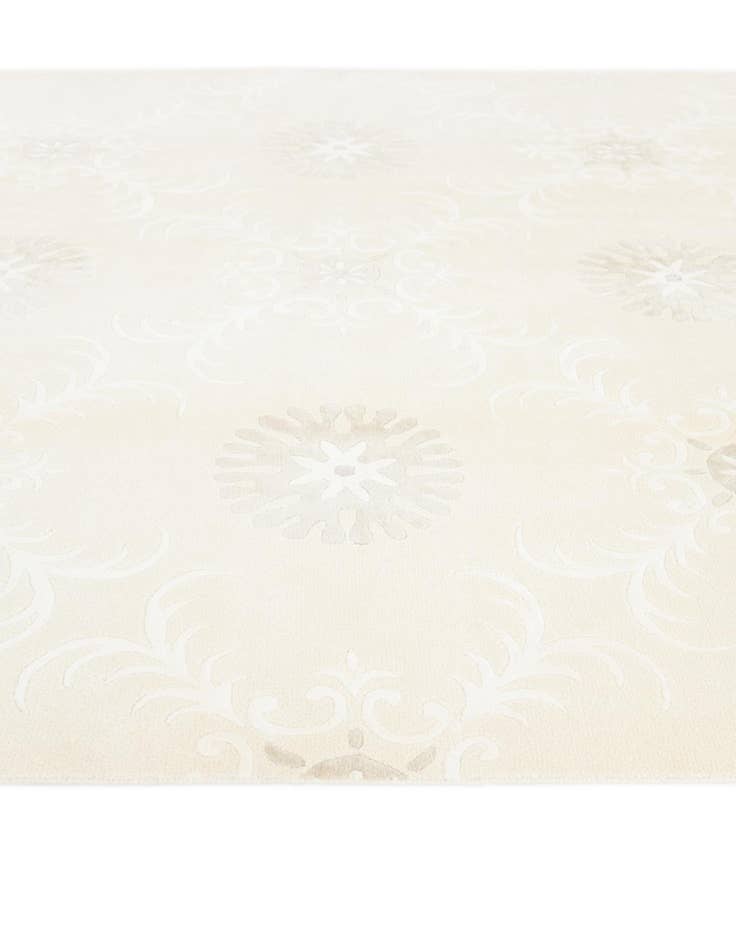 Detail image of 6' 9 x 9' 11  Hand Knotted Darya Wool Rug