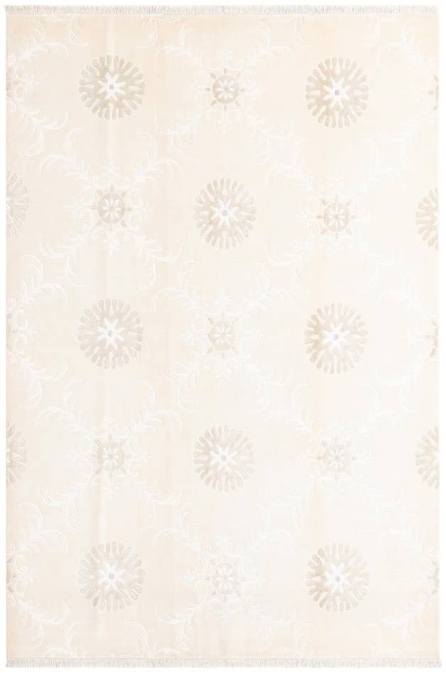 Detail image of 6' 9 x 9' 11 Hand Knotted Darya Wool Rug