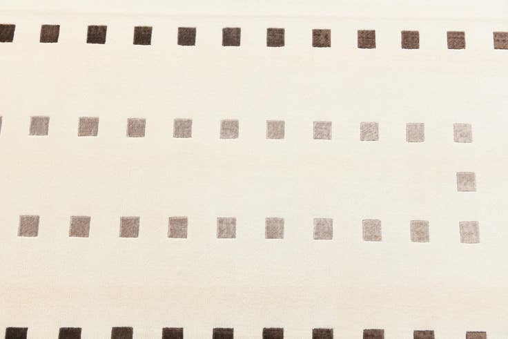 Detail image of 6' 7 x 9' 11 Hand Knotted Darya Wool Rug