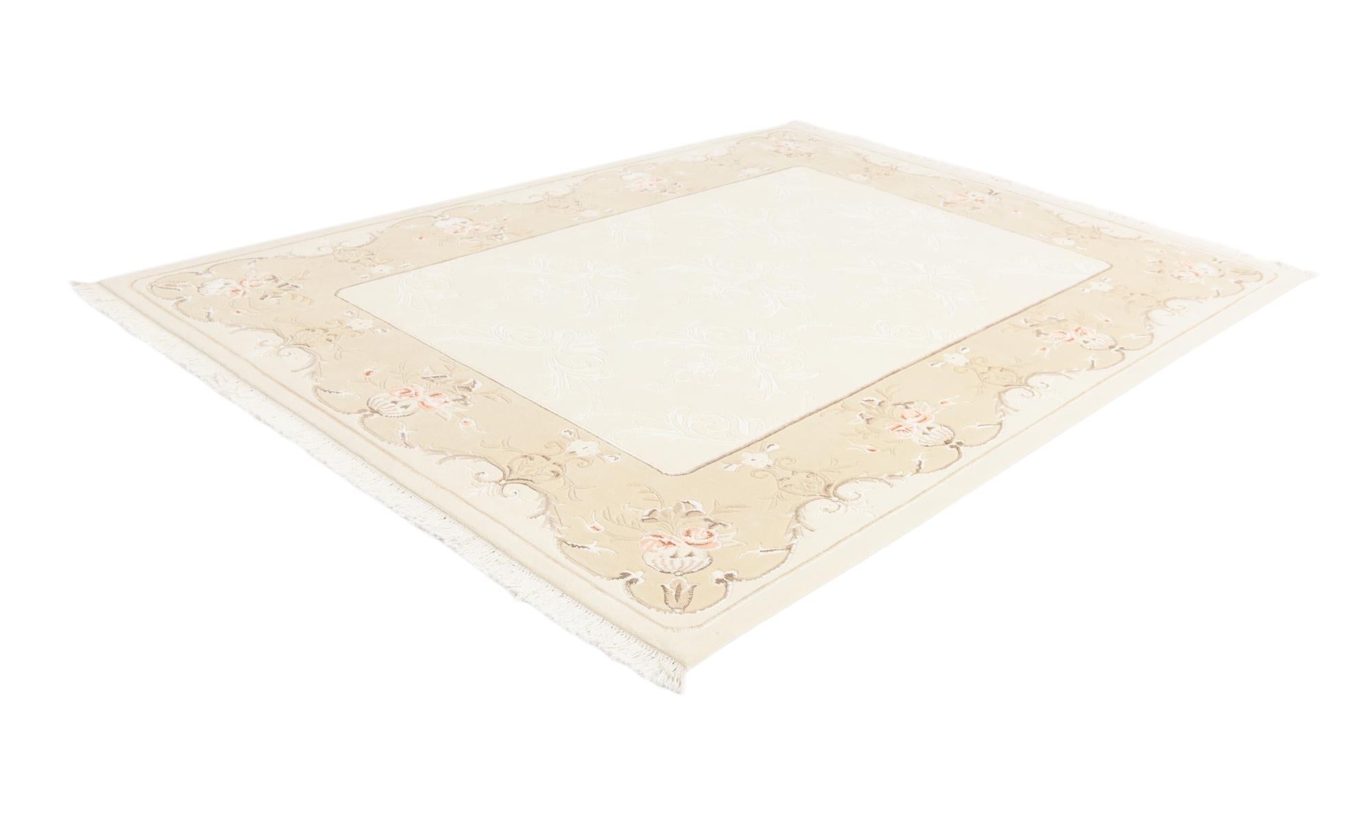 7' x 9' 6 Hand Knotted Darya Wool Rug