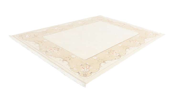 7' x 9' 6 Hand Knotted Darya Wool Rug