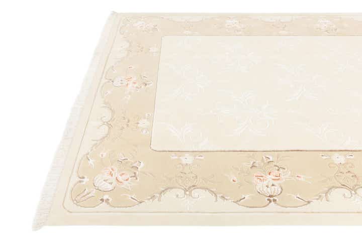 7' x 9' 6 Hand Knotted Darya Wool Rug