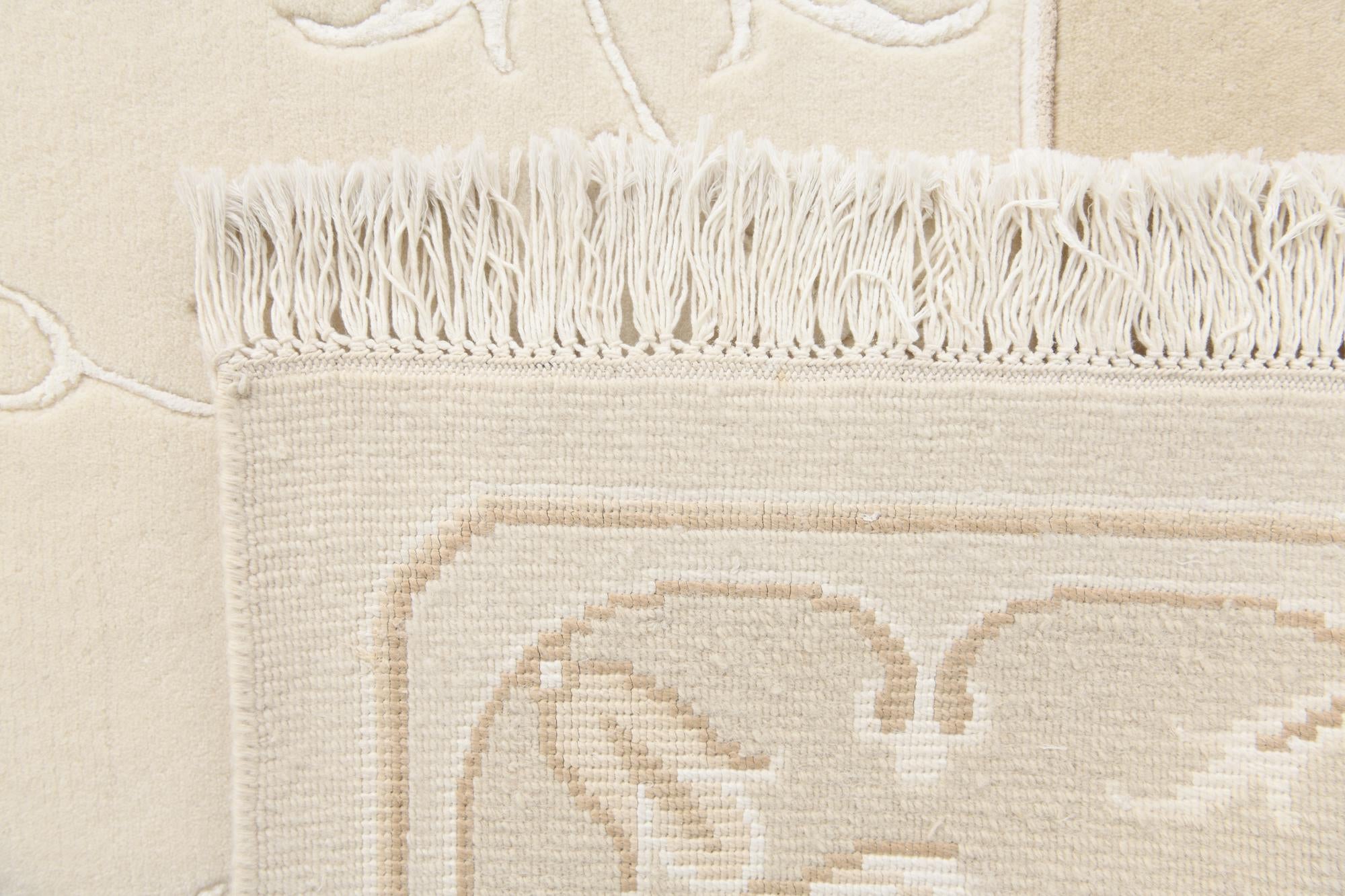 7' x 9' 6 Hand Knotted Darya Wool Rug