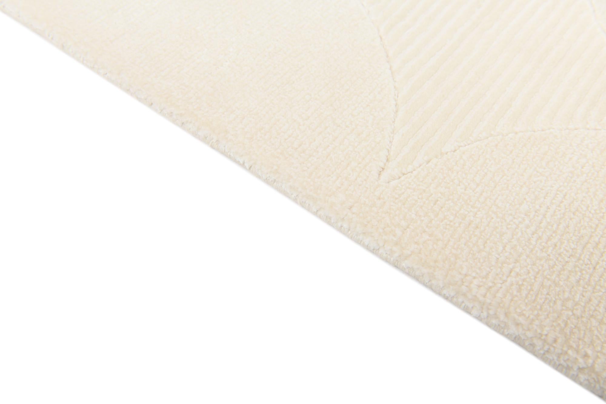 6' 7 x 9' 11 Hand Knotted Darya Wool Rug