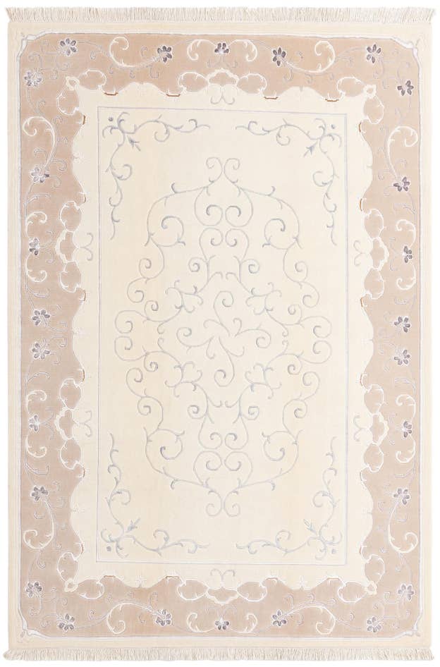 Detail image of 6' 7 x 9' 9 Hand Knotted Darya Wool Rug