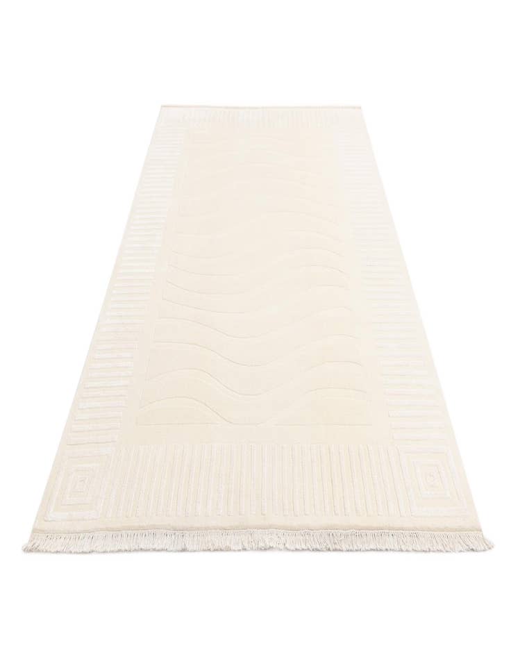 Detail image of 6' 7 x 9' 10  Hand Knotted Darya Wool Rug