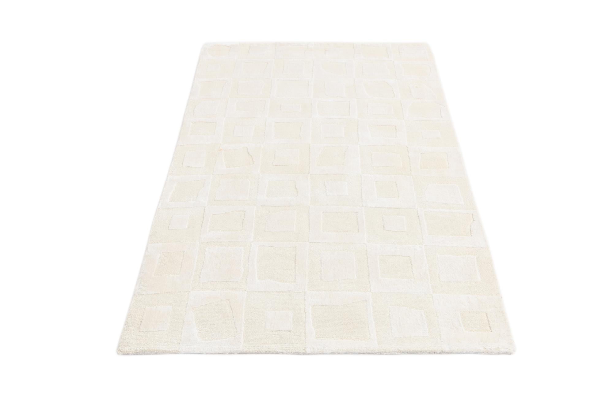 2' 9 x 5' Hand Knotted Darya Wool Rug